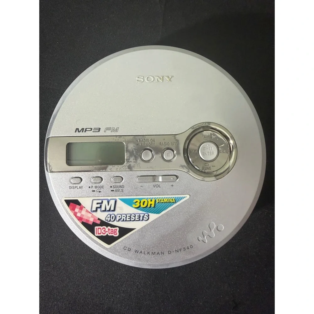 Sony CD Walkman D-NF340 MP3 FM Radio Silver Tested Working G-Protection